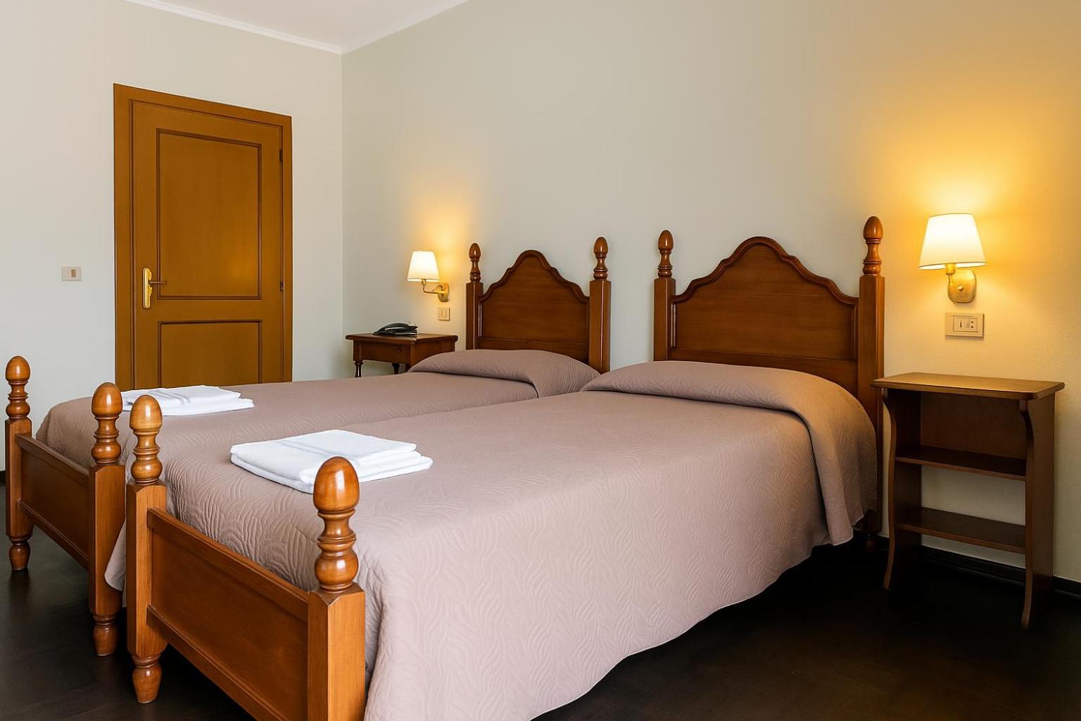 Albergo Locanda Corona Ballino Kültér fotó